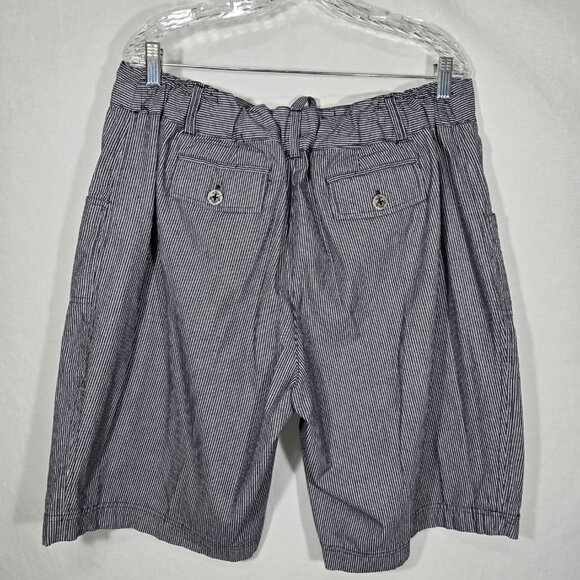 VINTAGE Striped Elastic Waist Drawstring Cargo BERMUDA Shorts Women's Size L/XL. - Picture 3 of 17